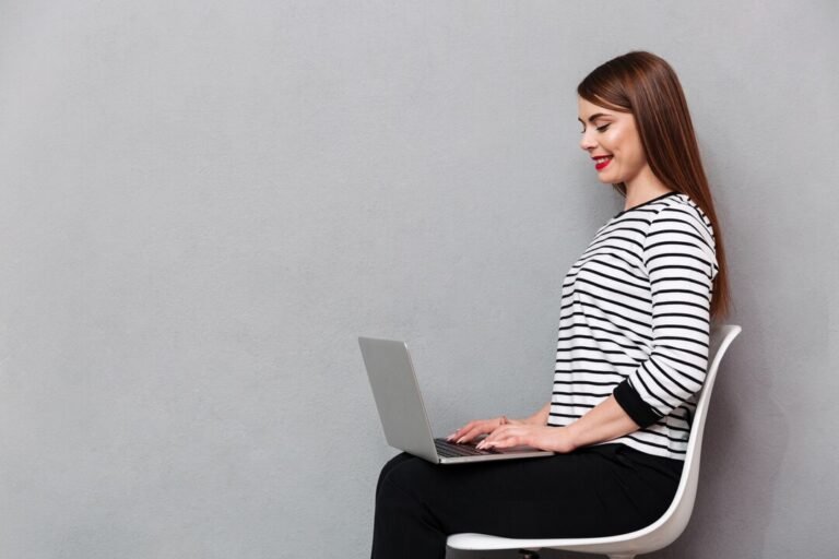Correct Sitting Posture for Office Workers
