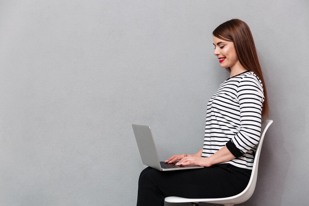 Correct Sitting Posture for Office Workers